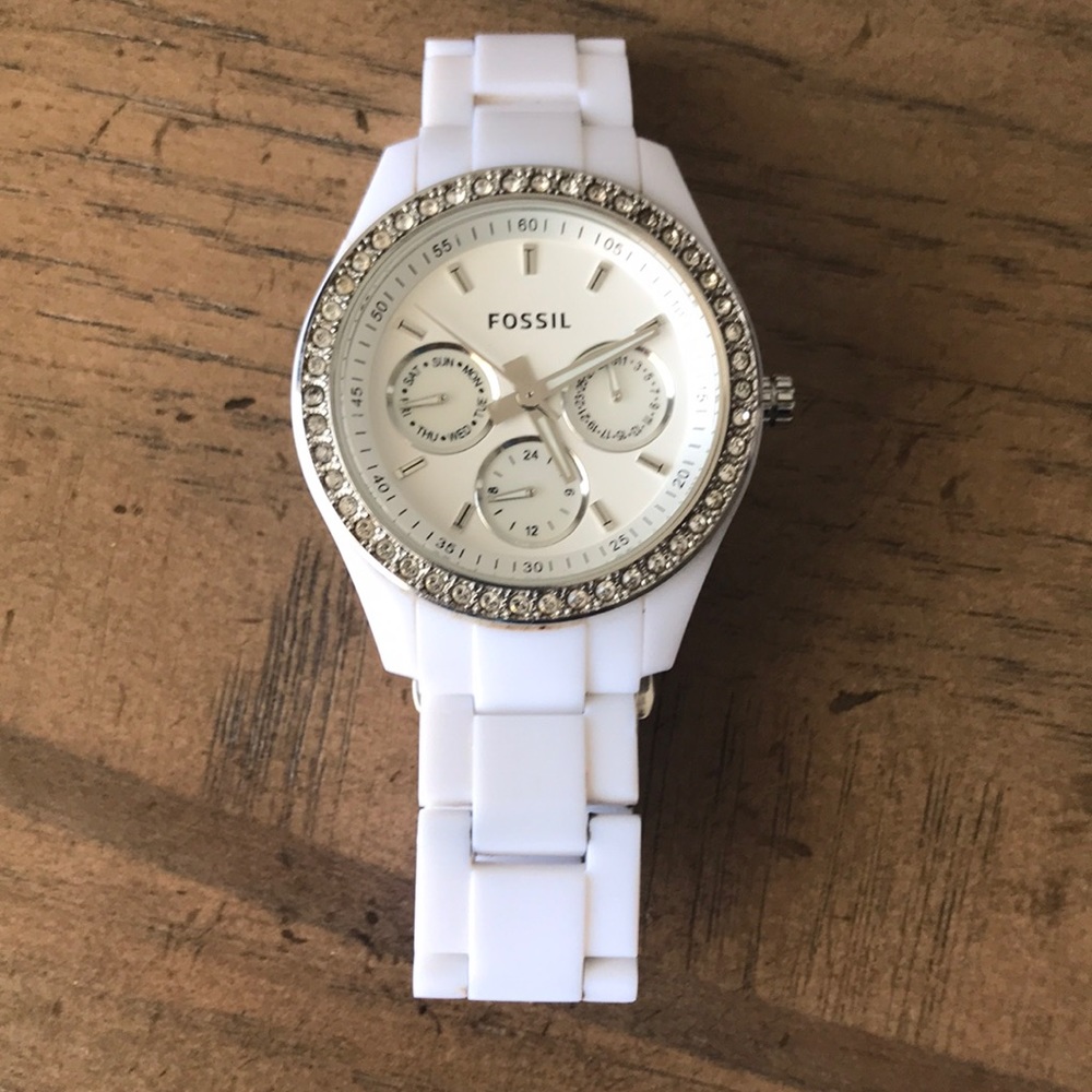 Watch - Picture 3 of 3